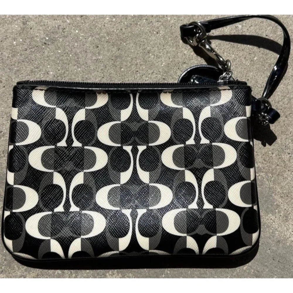 Coach Peyton Dream C East West Swingpack Black & White Logo Bag Purse 6x4.5